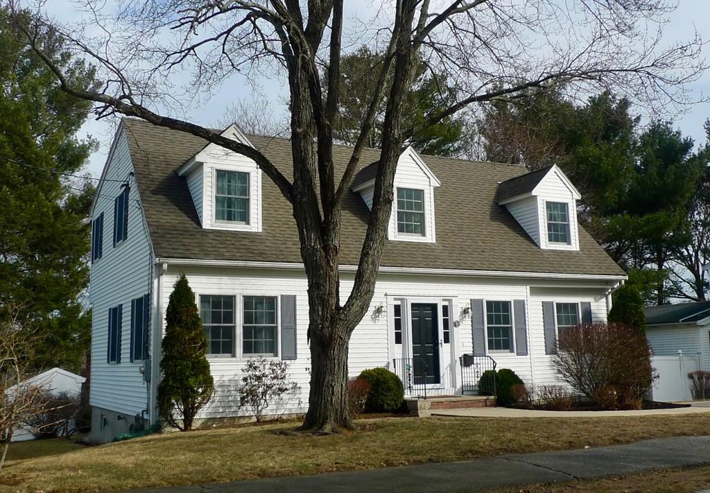 31 Hancock Road Wakefield, MA 01880 - Photo 1 of 32 Gallery Image 1