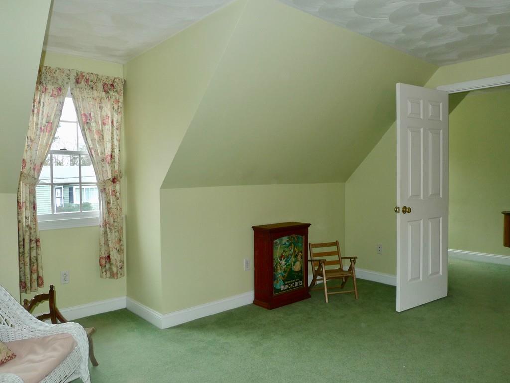 31 Hancock Road Wakefield, MA 01880 - Photo 24 of 32 Gallery Image 24