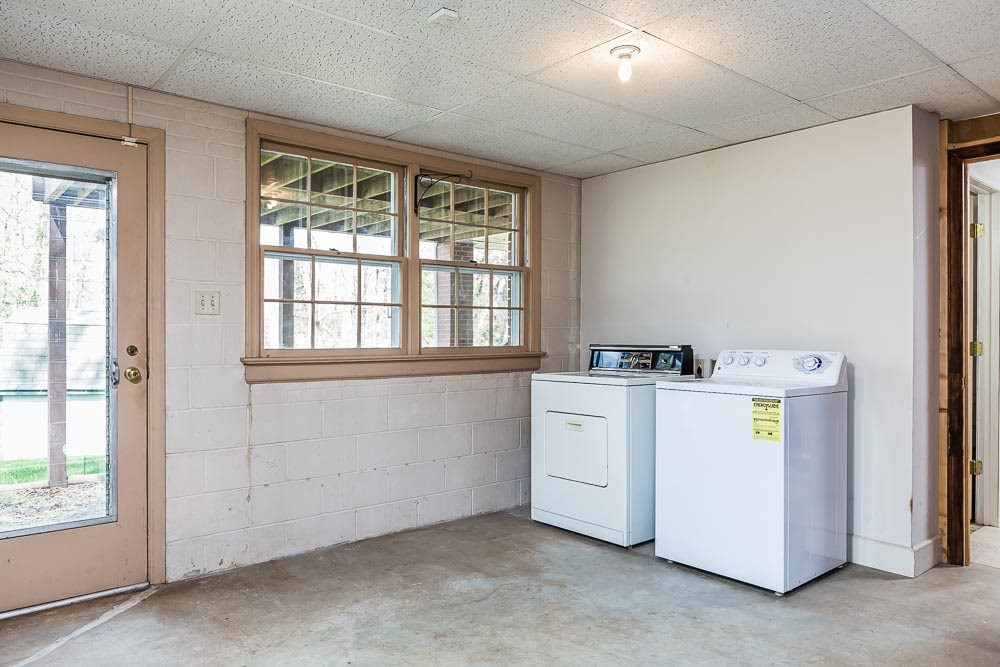 1808 Manuel Street Raleigh, NC 27612 - Photo 23 of 29 Laundry Room and Workshop