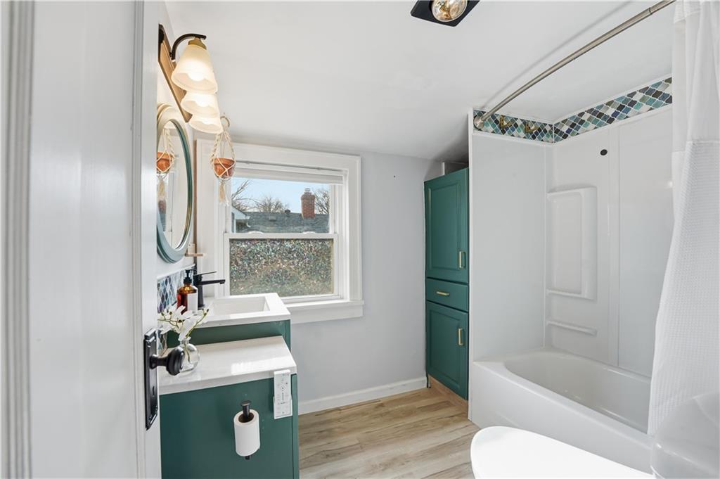 6325 Baltimore Avenue Kansas City, MO 64113 - Photo 16 of 24