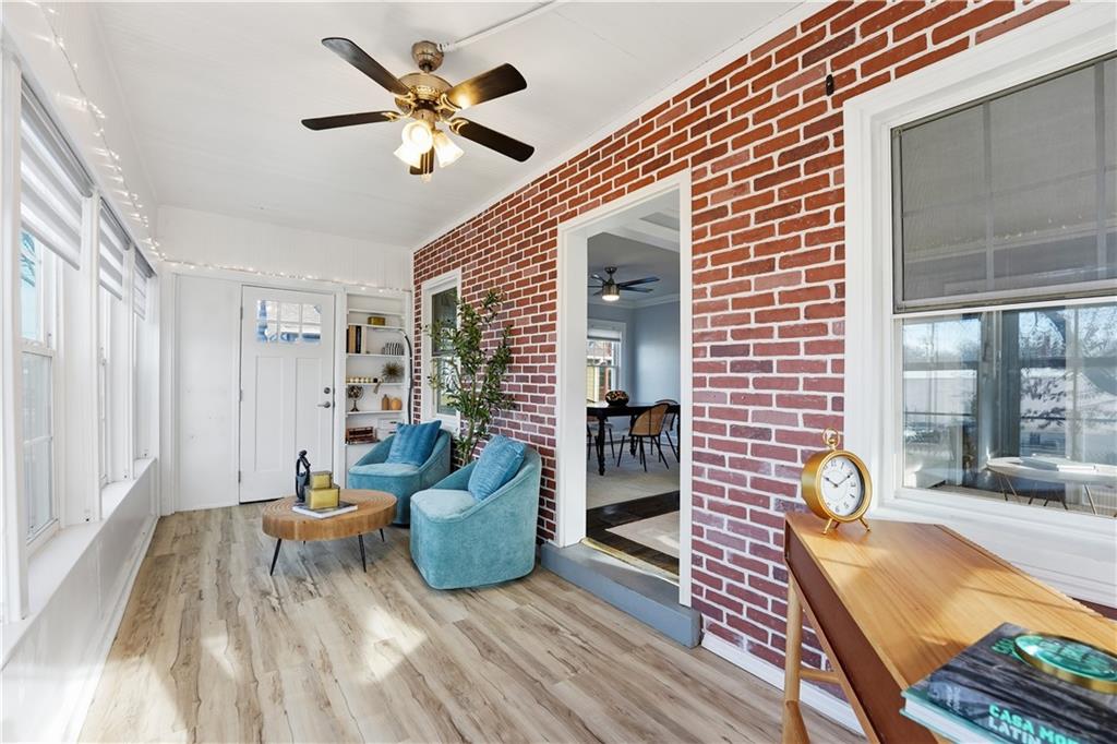 6325 Baltimore Avenue Kansas City, MO 64113 - Photo 3 of 24