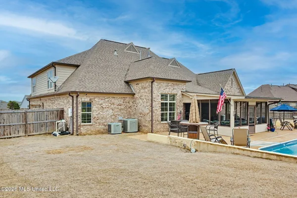 $475,000 | 3630 Marcia Louise Drive, Southaven, MS 38672