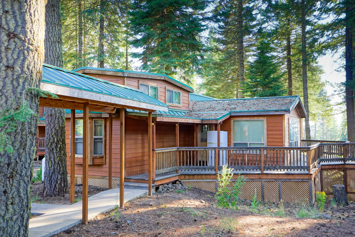 7979 Hyatt Prairie Road, Unit 40 Ashland, OR 97520 - Photo 1 of 21 Cabin_40_01