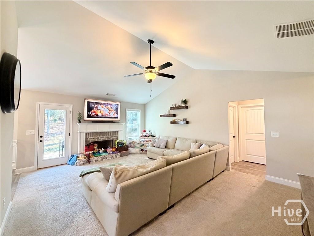 178 Coles Ct Drive Commerce, GA 30529 - Photo 3 of 27