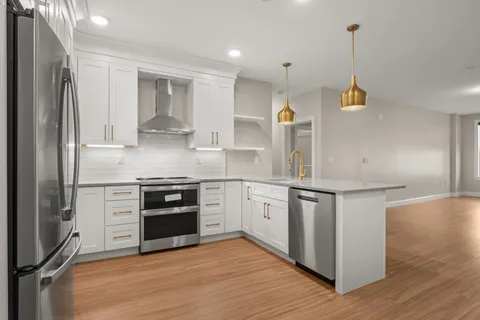 $815,000 | 99 Foundry Place, Unit 308, Portsmouth, NH 03801