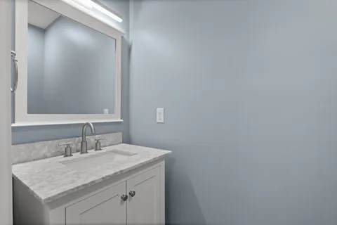 $815,000 | 99 Foundry Place, Unit 308, Portsmouth, NH 03801