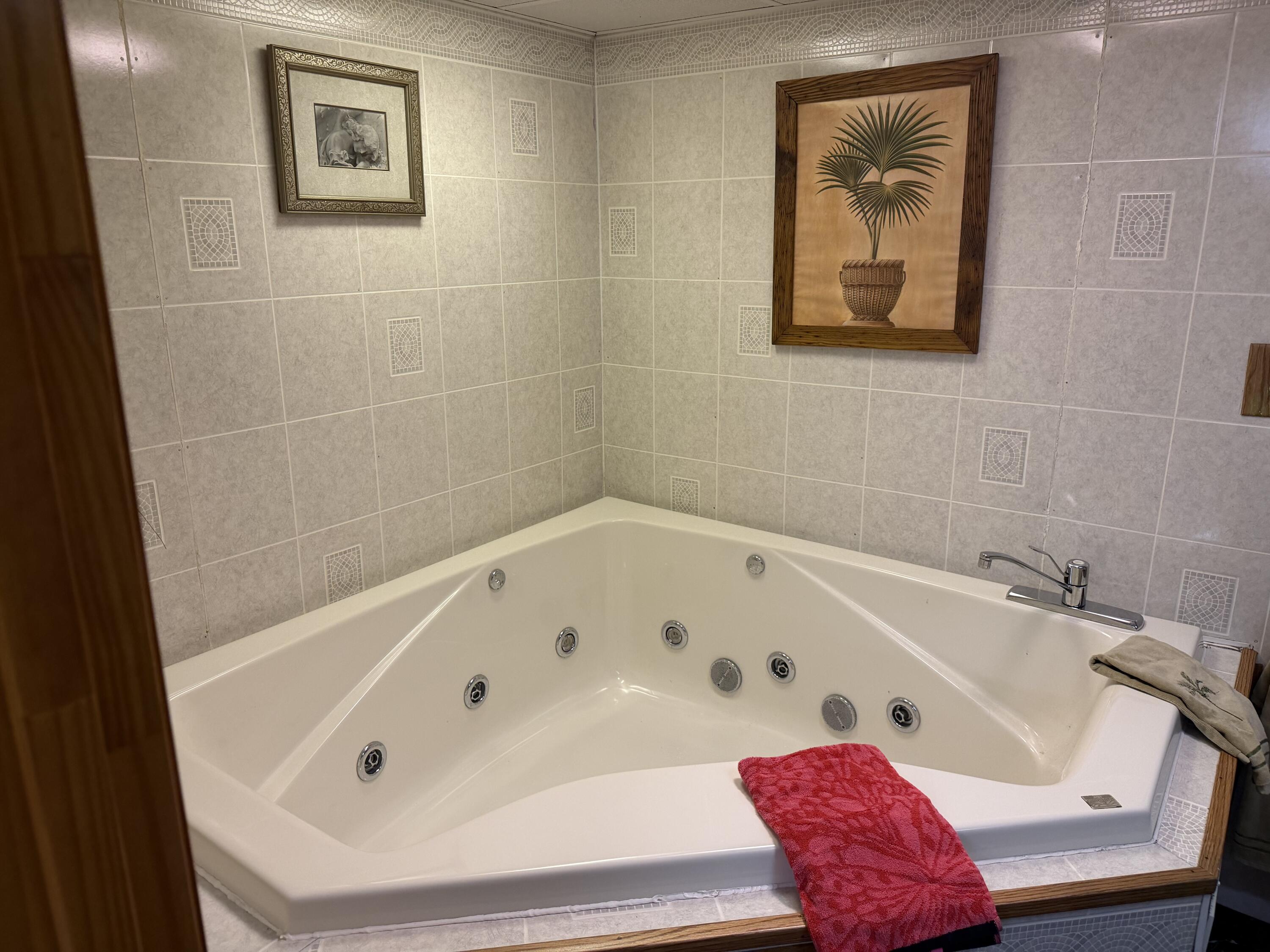 263 Indian Valley Road Willis, VA 24380 - Photo 30 of 36 IMG_3723