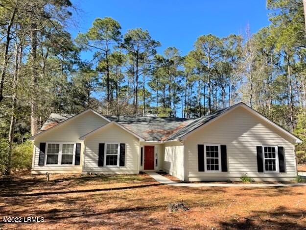 611 Sams Point Road Beaufort, SC 29907 - Photo 1 of 32 IMG_7176 (2)