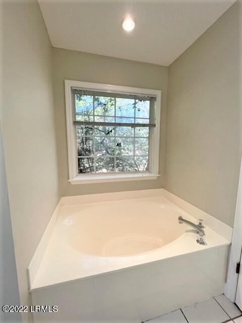 611 Sams Point Road Beaufort, SC 29907 - Photo 20 of 32 IMG_7210 (2)