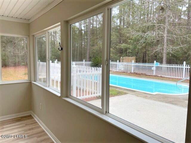 611 Sams Point Road Beaufort, SC 29907 - Photo 29 of 32 IMG_7216 (2)