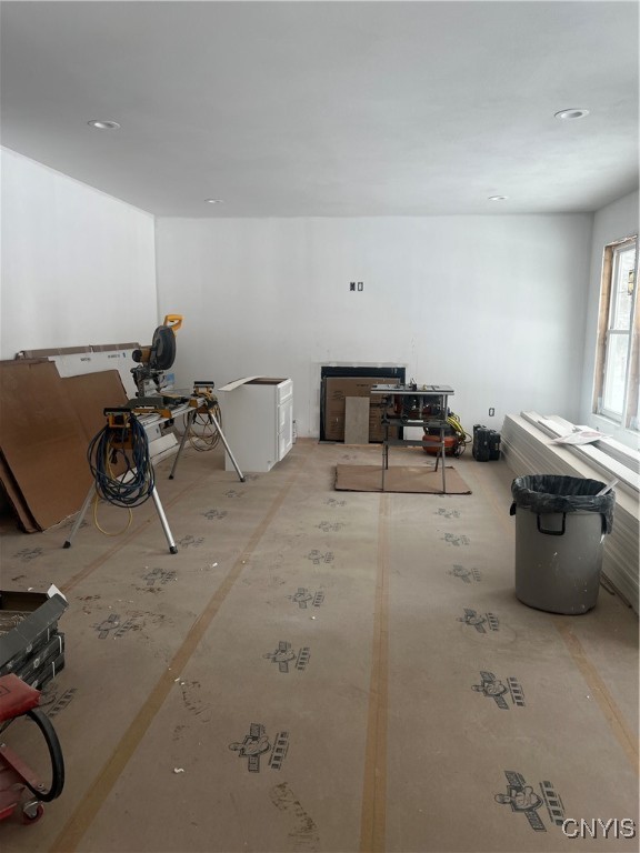 114 Left Field Course Manlius, NY 13104 - Photo 3 of 13 Family Room/Fireplace