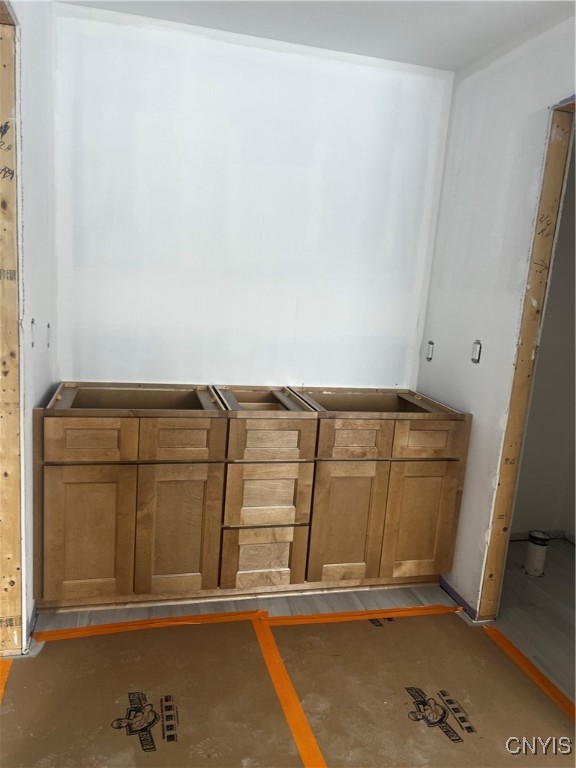 114 Left Field Course Manlius, NY 13104 - Photo 7 of 13 Primary Bath