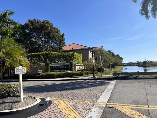 $2,750 | 231 Southwest 116th Avenue, Unit 19202, Pembroke Pines, FL 33025