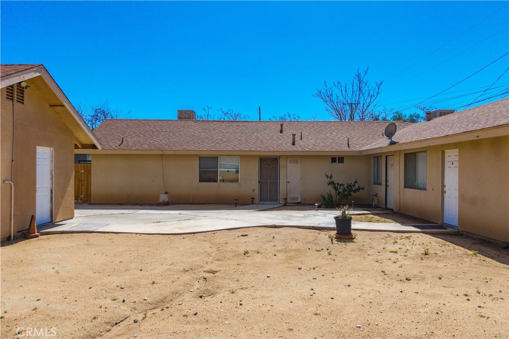 7428 Cherokee Trail Yucca Valley, CA 92284 - Photo 19 of 24