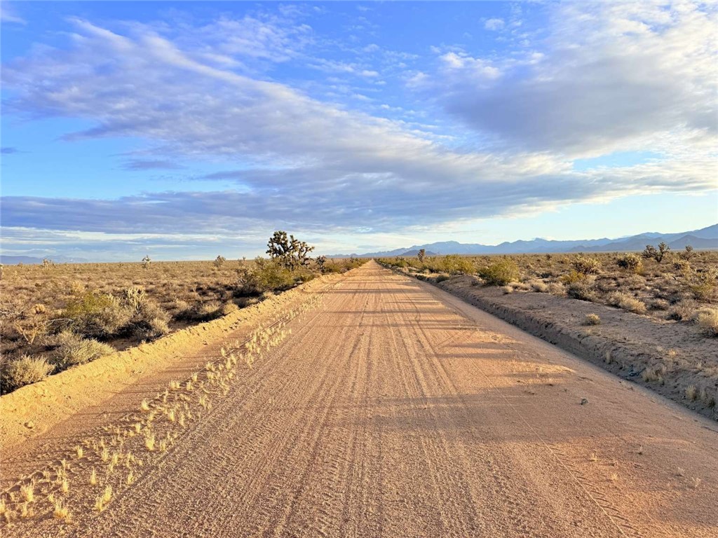 0 South Alamo Road Yucca, AZ 86438 - Photo 3 of 21