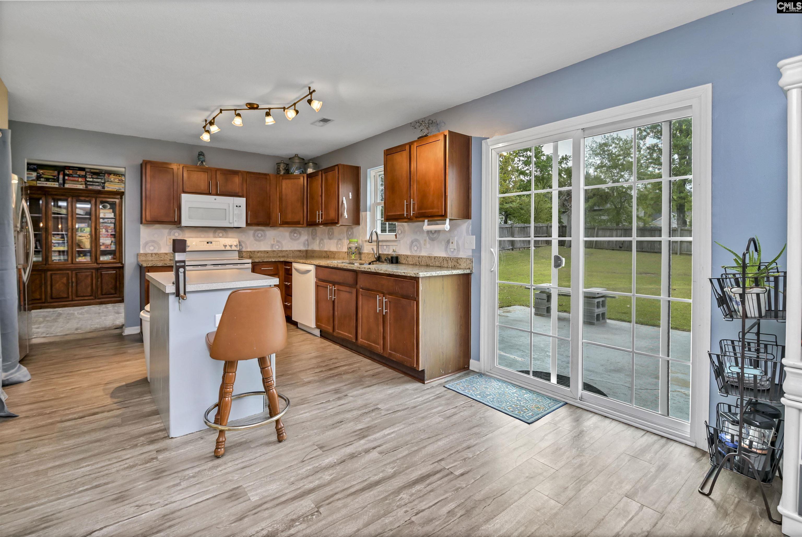 116 Wingspan Way Chapin, SC 29036 - Photo 8 of 34
