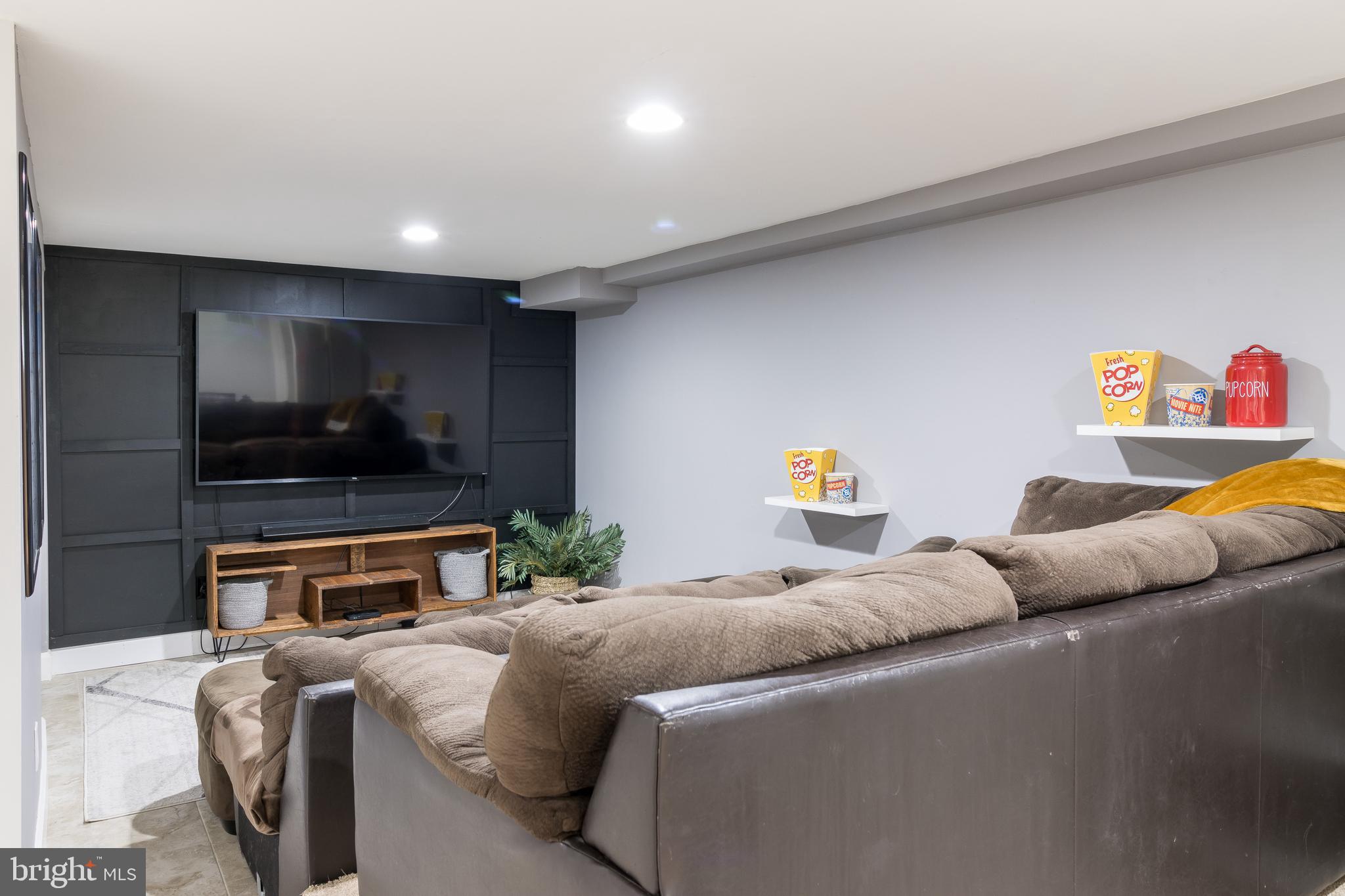 1668 St Margarets Road Annapolis, MD 21409 - Photo 30 of 59 What movie do you want to watch?