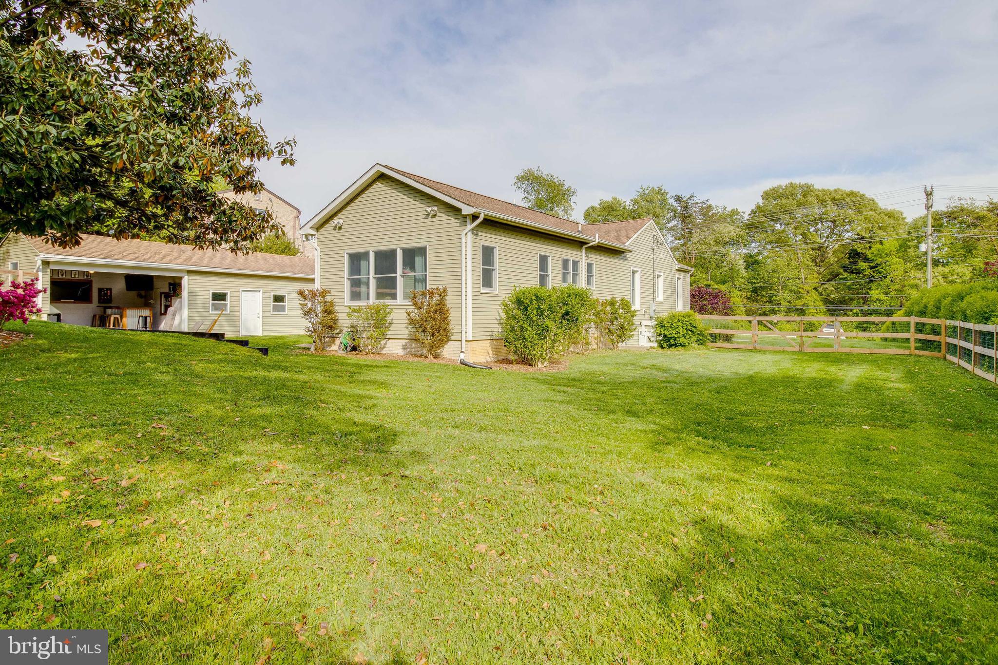 1668 St Margarets Road Annapolis, MD 21409 - Photo 44 of 59 Away from it all.