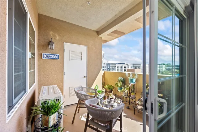 $699,000 | 21345 Hawthorne Boulevard, Torrance, CA 90503