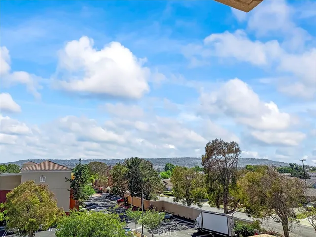 $699,000 | 21345 Hawthorne Boulevard, Torrance, CA 90503