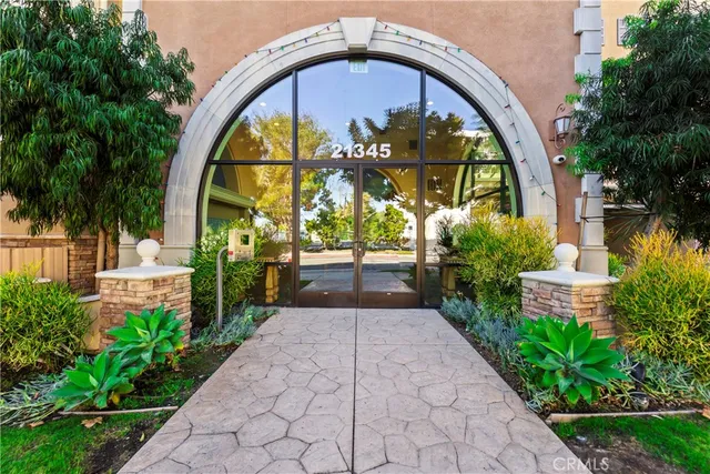 $699,000 | 21345 Hawthorne Boulevard, Torrance, CA 90503