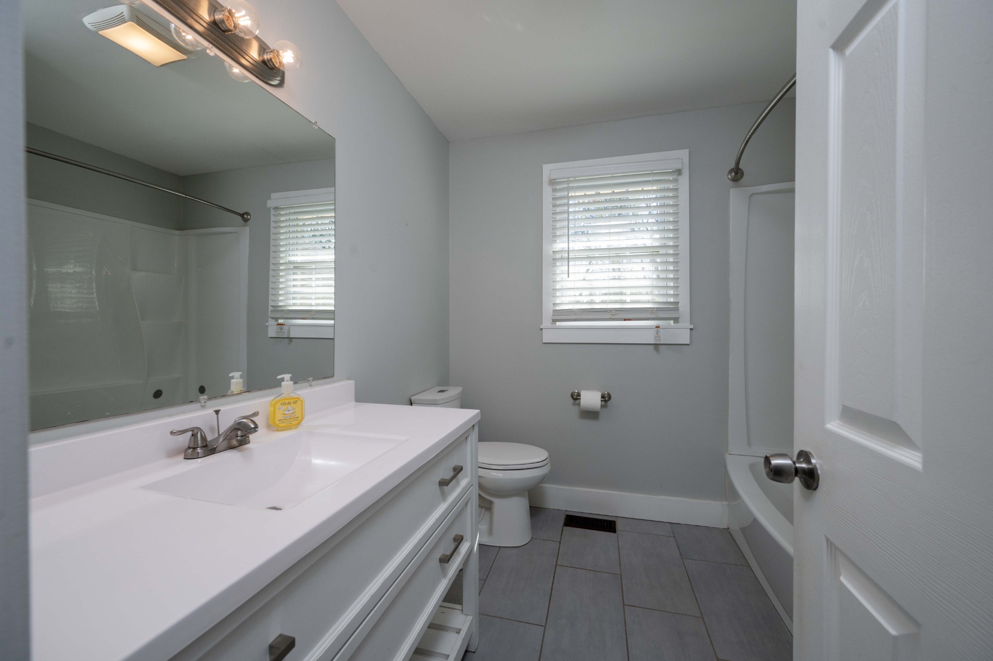 6624 Scenic Drive Murfreesboro, TN 37129 - Photo 13 of 17