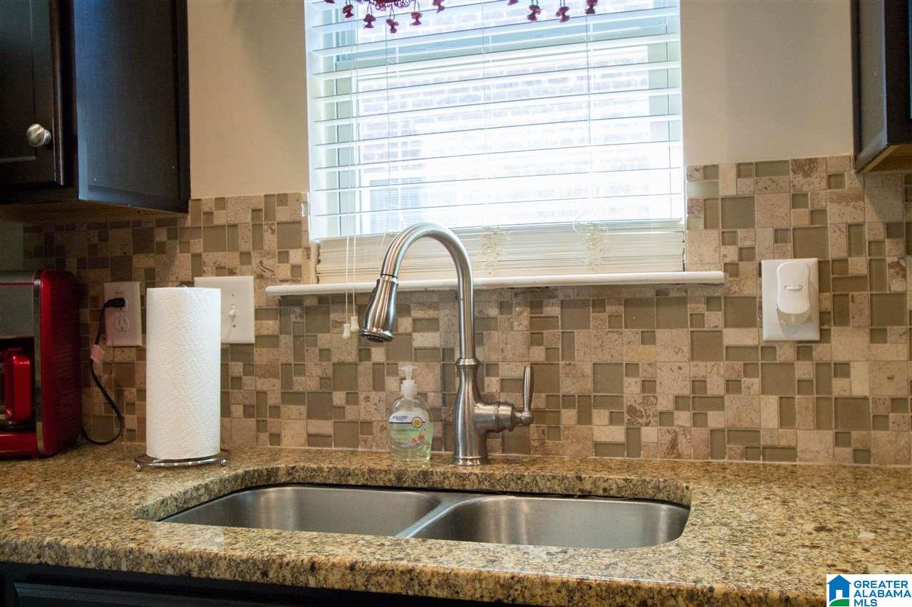 5449 Parkside Circle Birmingham, AL 35244 - Photo 10 of 44