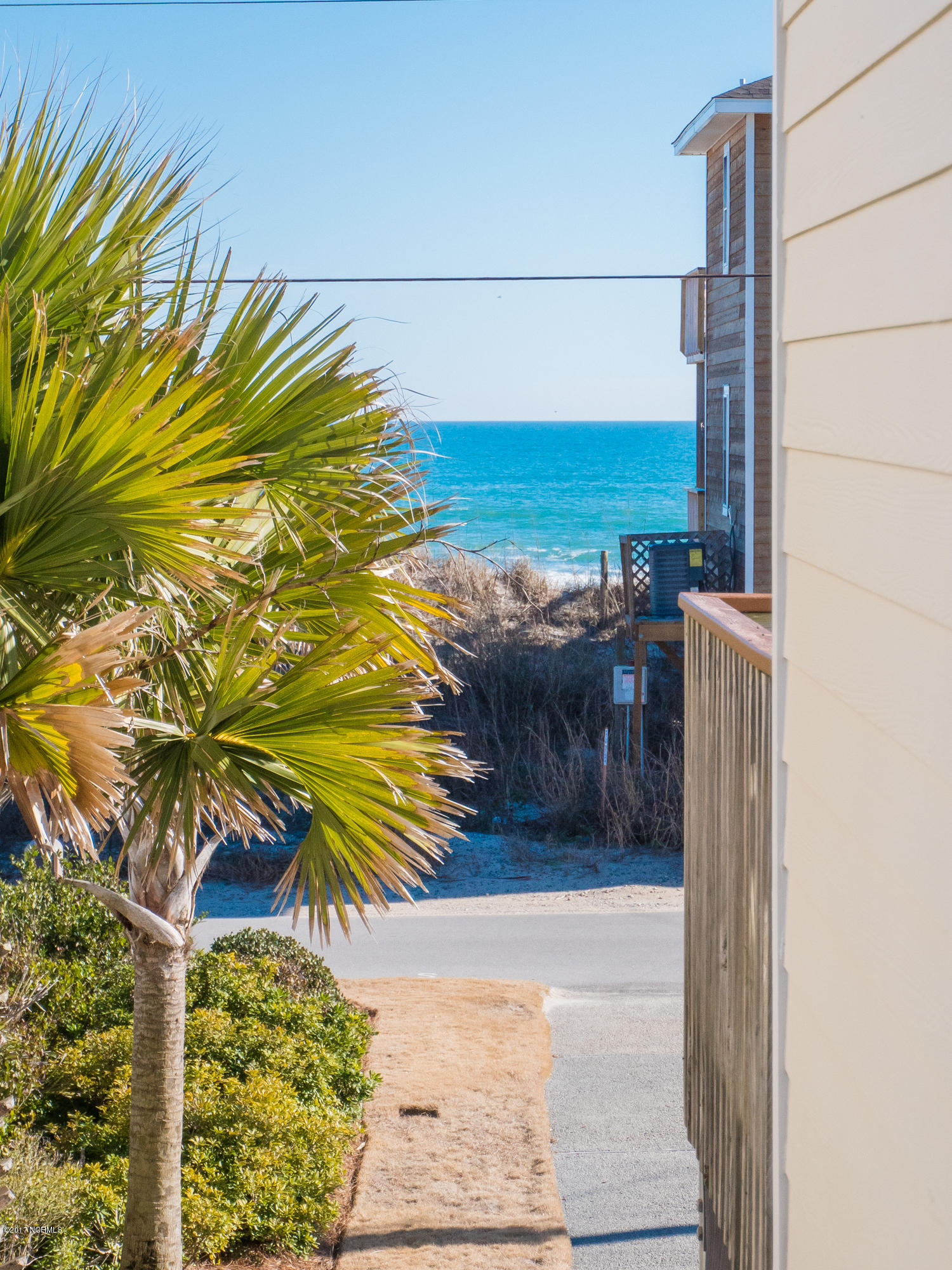 241 Topsail Road North Topsail Beach, NC 28460 - Photo 12 of 31 12-large-2000px