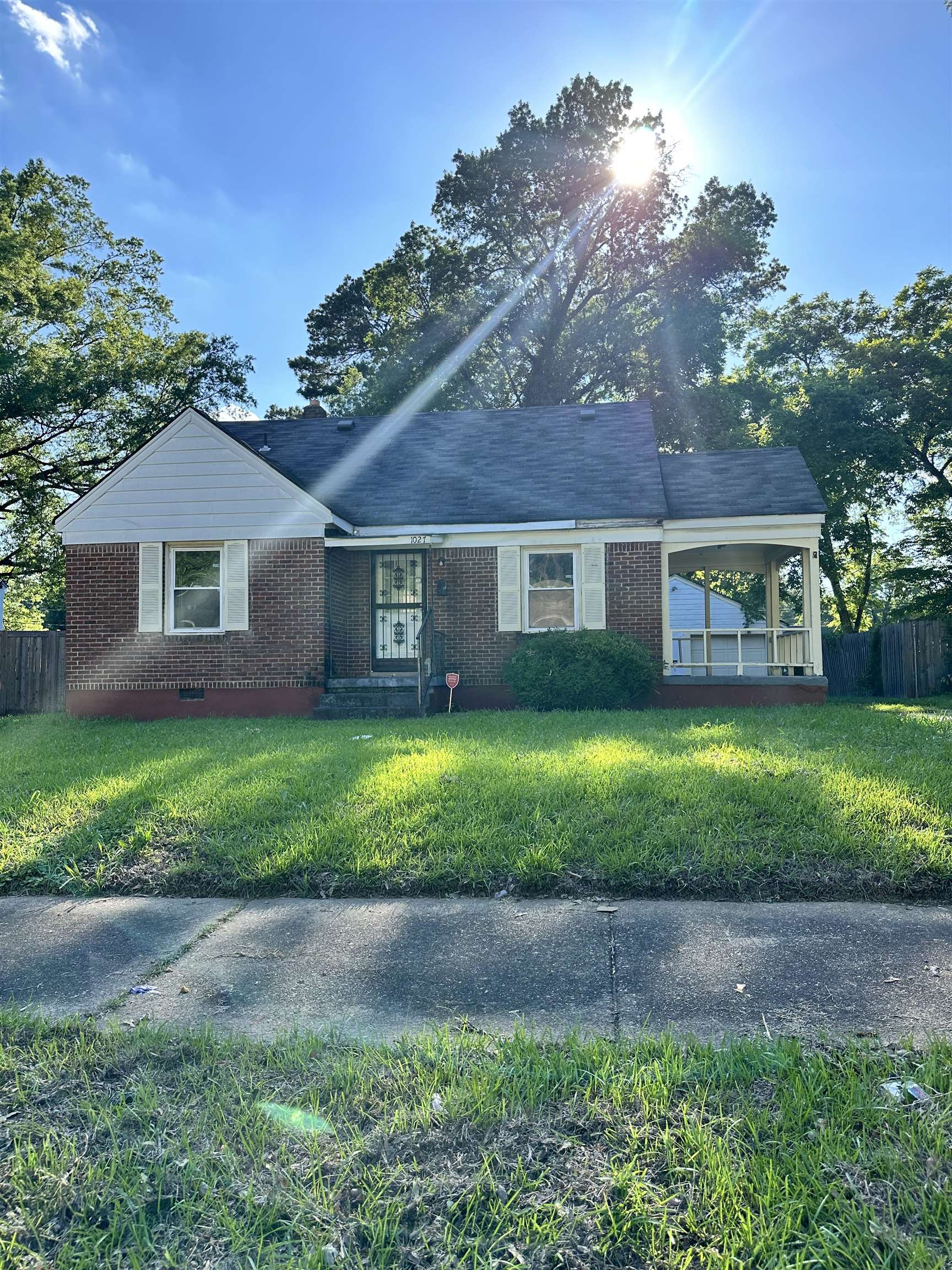 1027 Mt Vernon Road Memphis, TN 38111 - Photo 1 of 1 Gallery Image 1