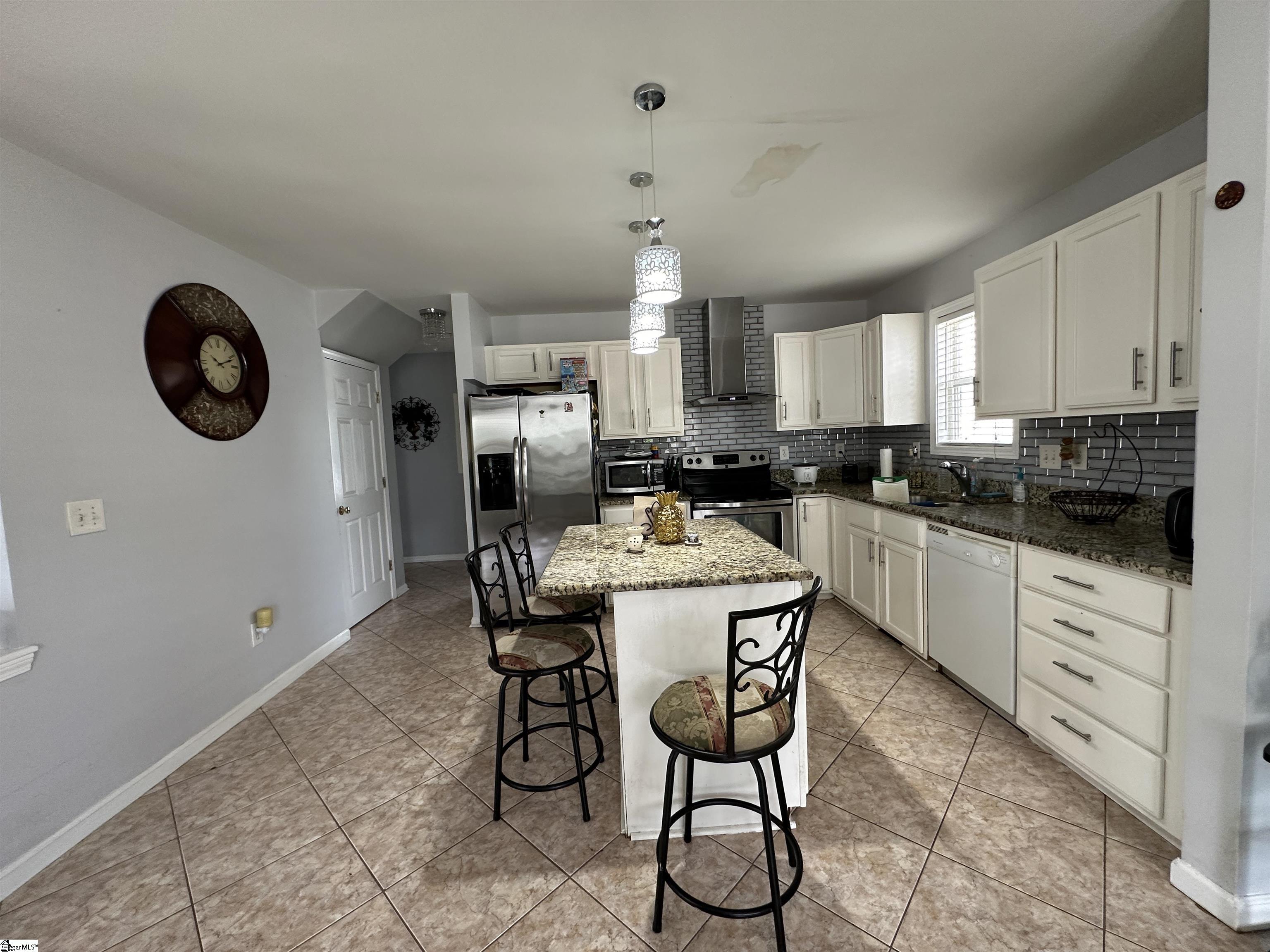 12 Fleming Street Greenville, SC 29607 - Photo 10 of 36 Gallery Image 10