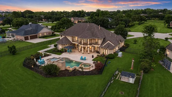 $1,200,000 | 4707 Wild Horse Court, Missouri City, TX 77459