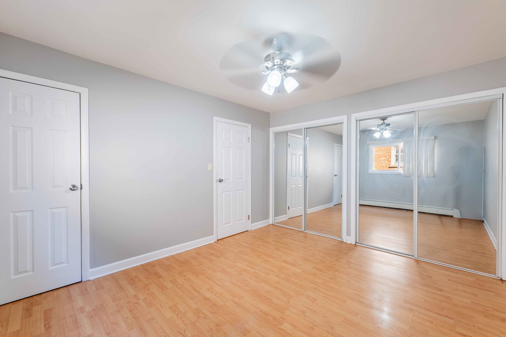 4323 South Harlem Avenue, Unit 3 Riverside, IL 60546 - Photo 12 of 24 Gallery Image 12