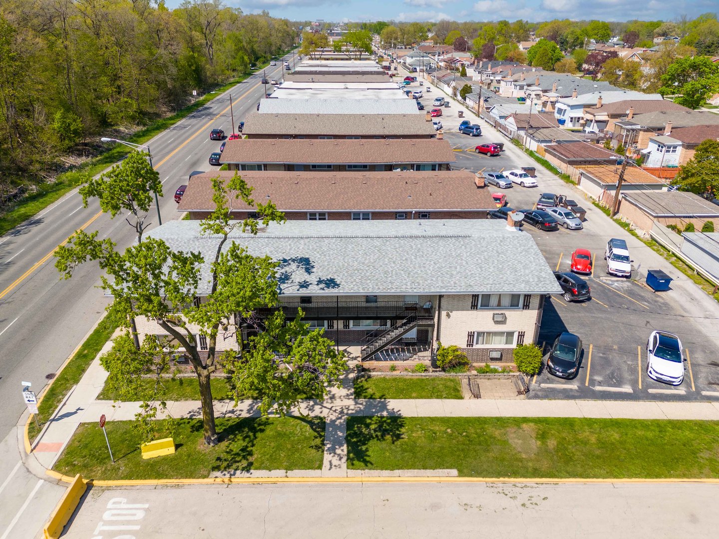 4323 South Harlem Avenue, Unit 3 Riverside, IL 60546 - Photo 19 of 24 Gallery Image 19