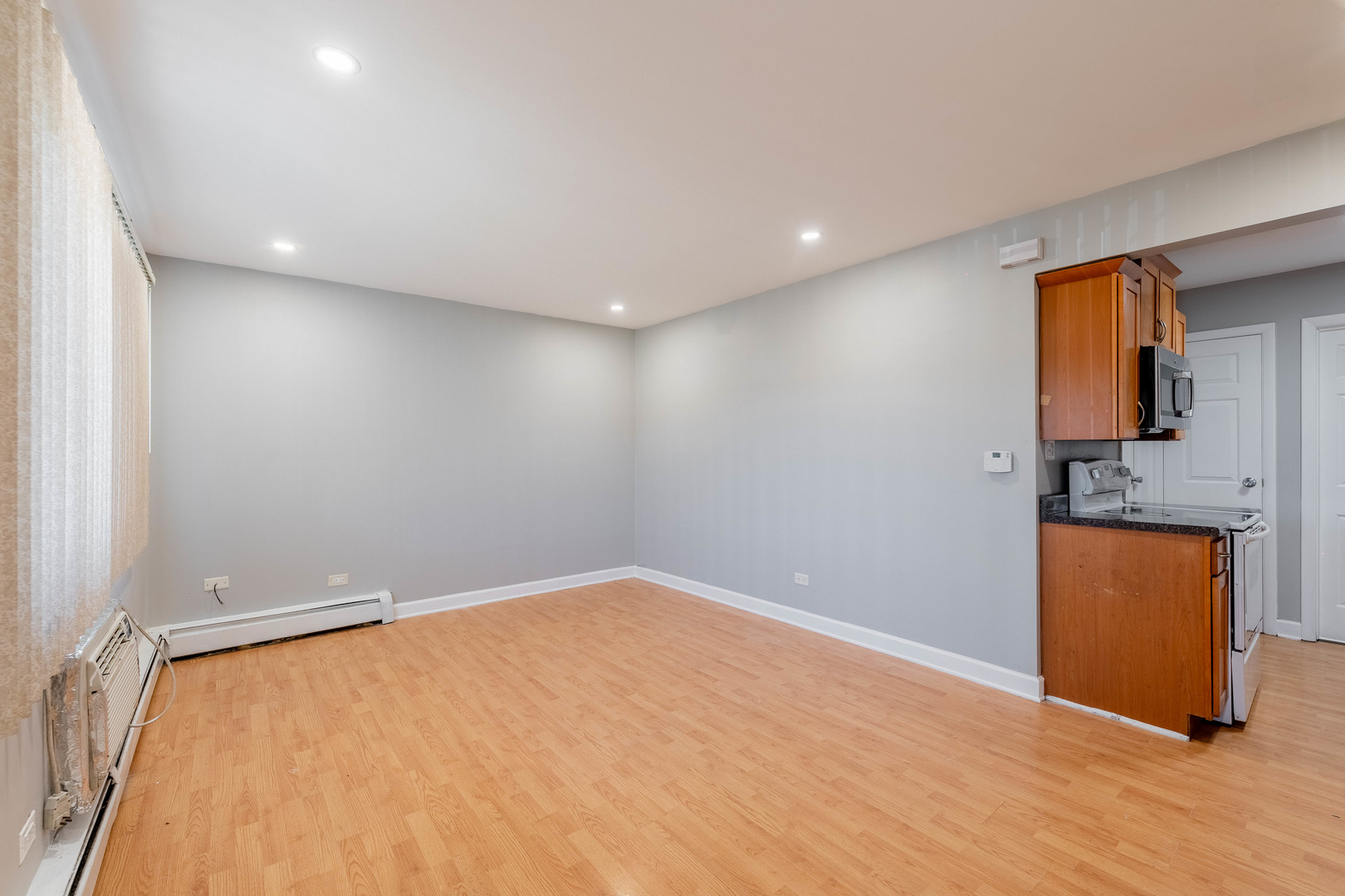 4323 South Harlem Avenue, Unit 3 Riverside, IL 60546 - Photo 5 of 24 Gallery Image 5