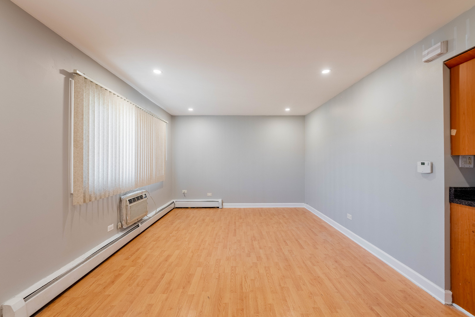 4323 South Harlem Avenue, Unit 3 Riverside, IL 60546 - Photo 7 of 24 Gallery Image 7