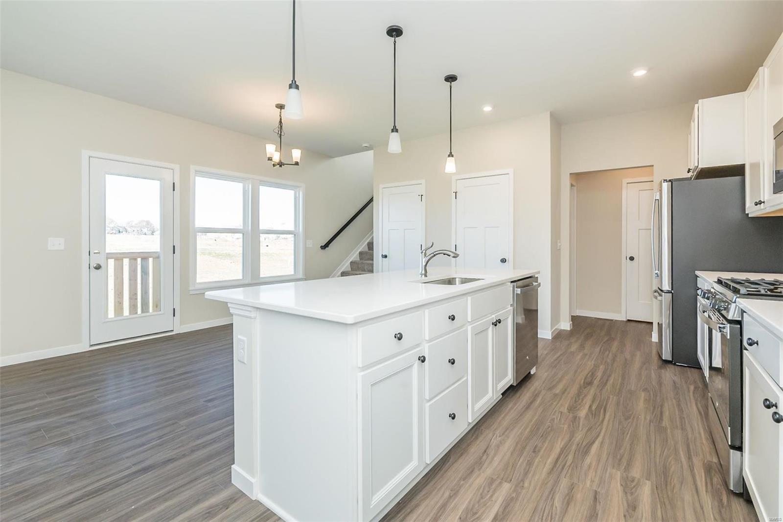 307 Dalriada Boulevard O'Fallon, MO 63368 - Photo 17 of 49