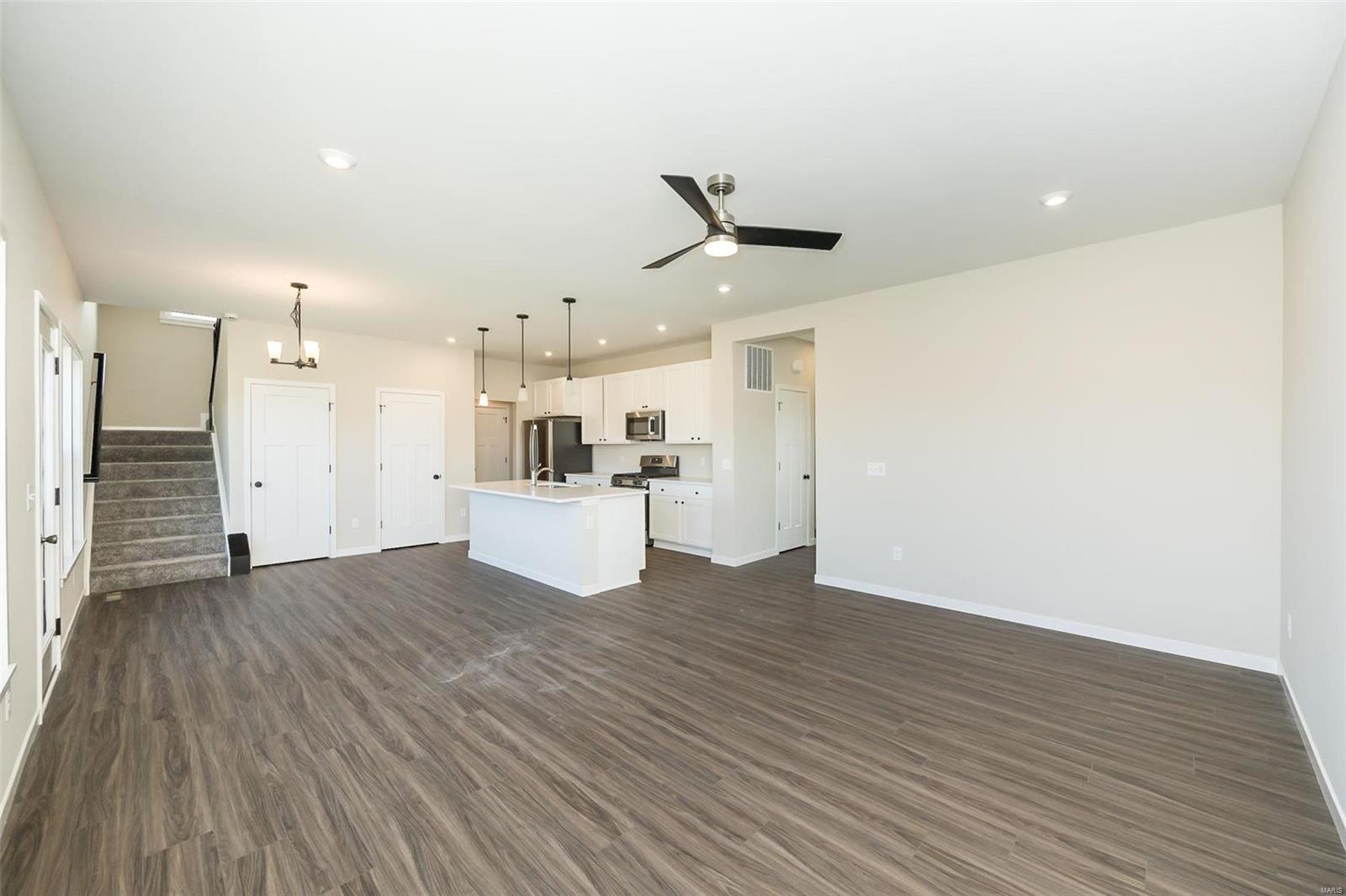 307 Dalriada Boulevard O'Fallon, MO 63368 - Photo 20 of 49