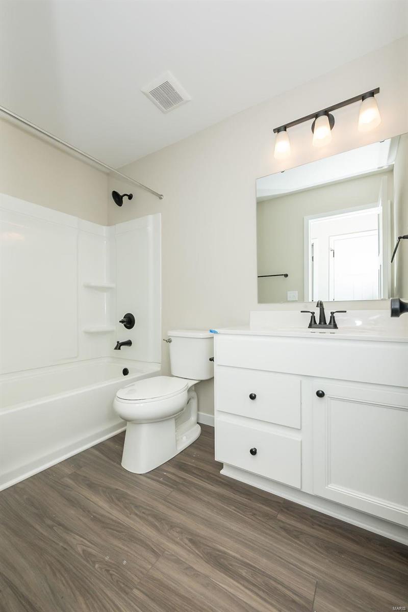 307 Dalriada Boulevard O'Fallon, MO 63368 - Photo 36 of 49