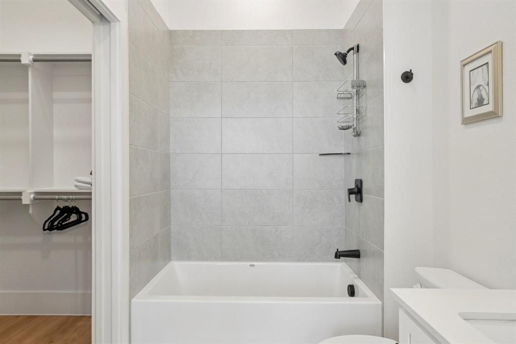 6418 Maple Avenue, Unit 204 Dallas, TX 75235 - Photo 13 of 16