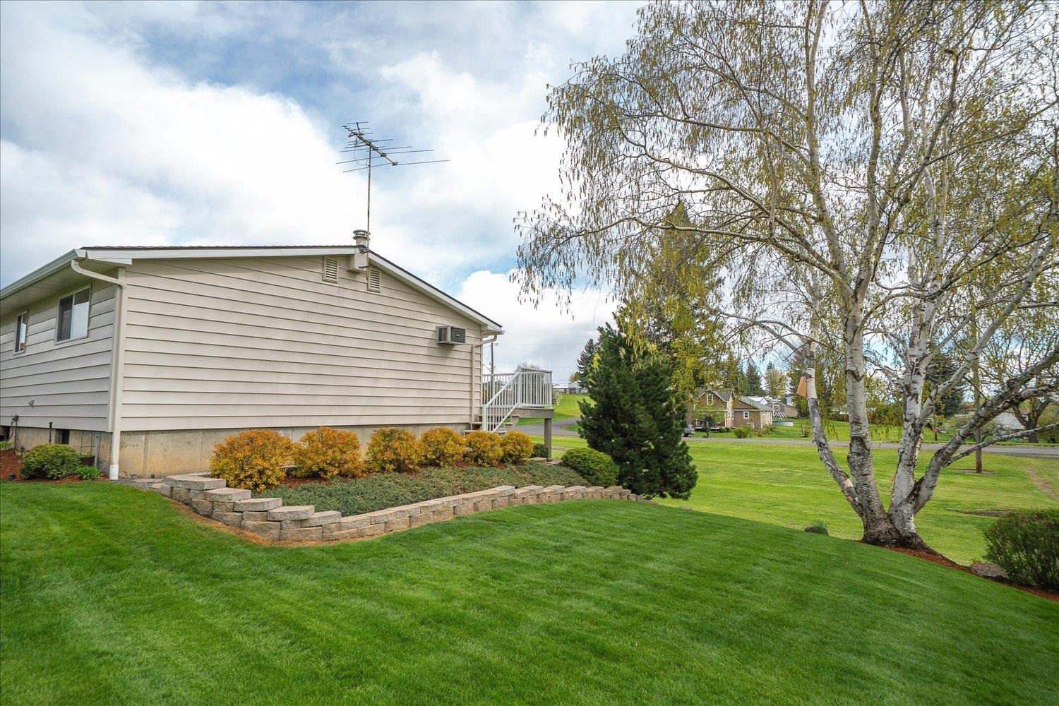 235 North Spangle Avenue Spangle, WA 99031 - Photo 34 of 46