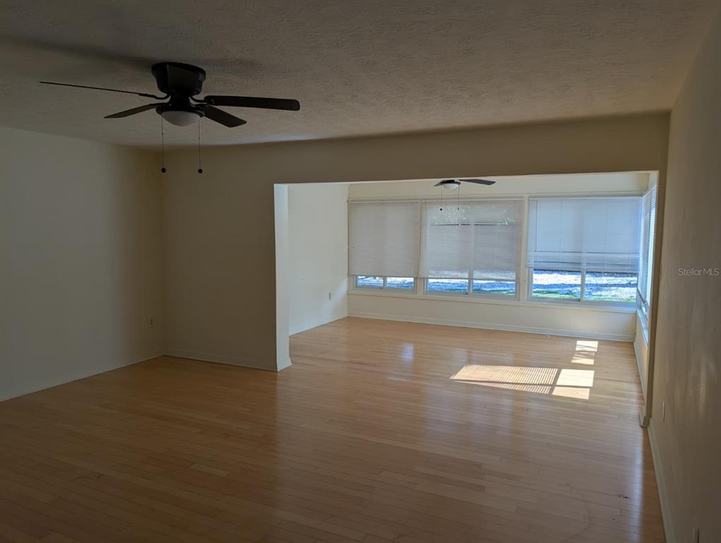 1176 40th Street Sarasota, FL 34234 - Photo 15 of 37 a view of an empty room