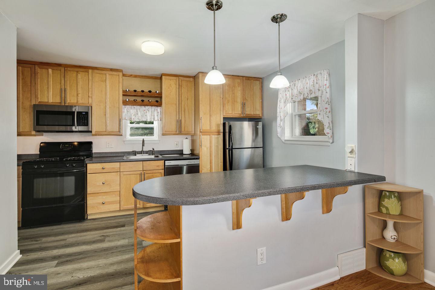 1240 Ripley Street Philadelphia, PA 19111 - Photo 12 of 30 Gallery Image 12