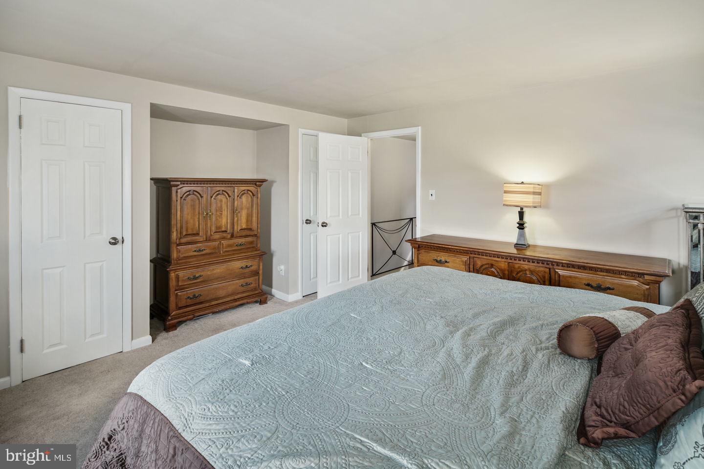 1240 Ripley Street Philadelphia, PA 19111 - Photo 23 of 30 Gallery Image 23
