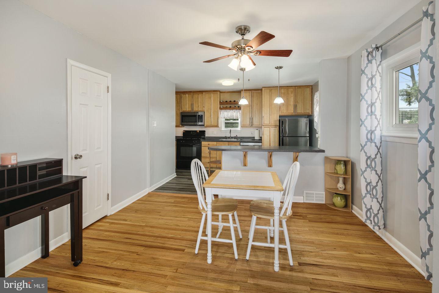 1240 Ripley Street Philadelphia, PA 19111 - Photo 10 of 30 Gallery Image 10