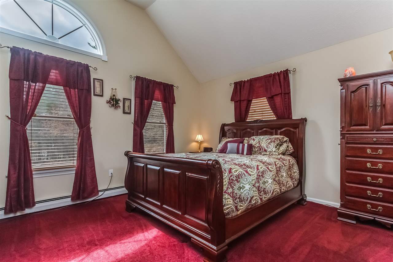 34 New Orchard Road Epsom, NH 03234 - Photo 16 of 40