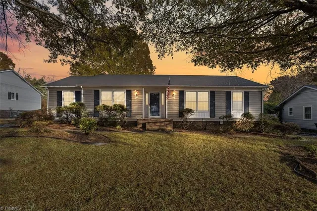 $289,999 | 5 Sage Brush Court, Greensboro, NC 27409