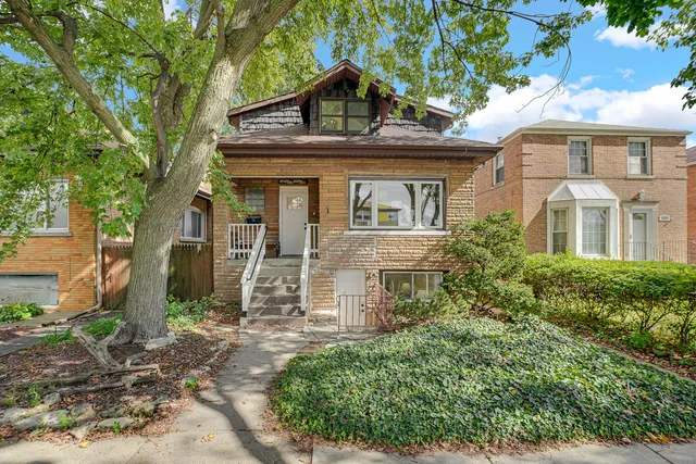 $549,999 | 2541 North 76th Avenue, Elmwood Park, IL 60707