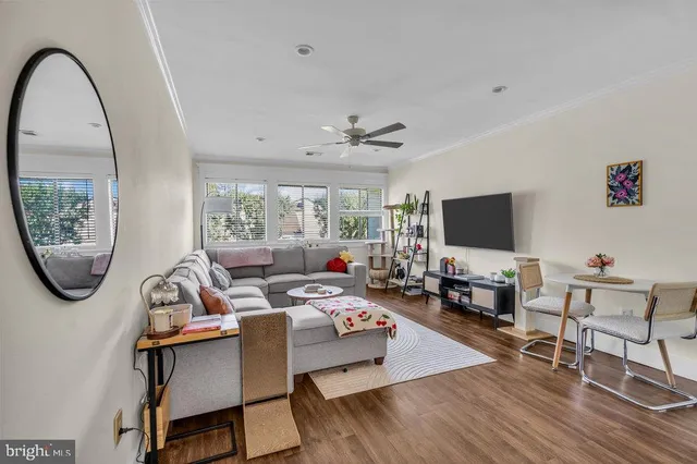 $265,000 | 4 Avon Drive, Unit F, East Windsor, NJ 08520