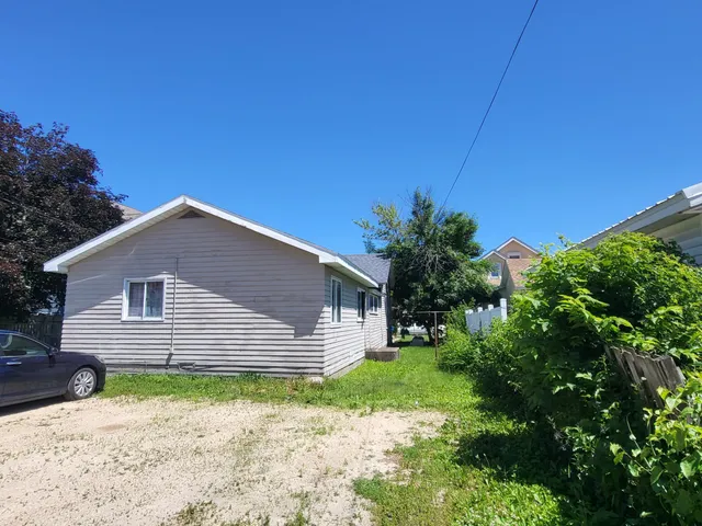 $249,000 | 215 East 5th Street, Winona, MN 55987