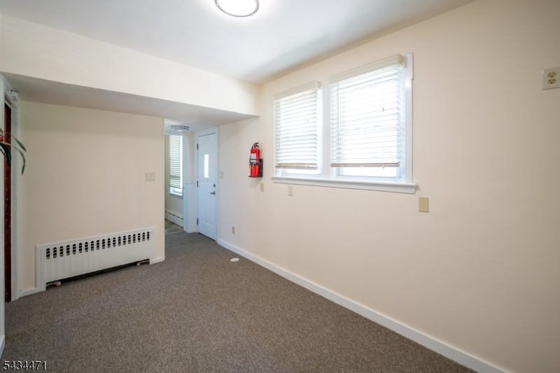 192 Lincoln Road Phillipsburg, NJ 08865 - Photo 28 of 50 an empty room with windows